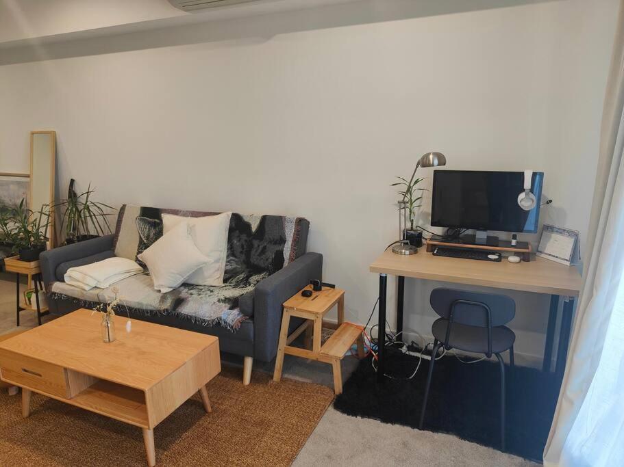 Lakeside Apartment, Walking Distance To Foreshore Kingston Esterno foto
